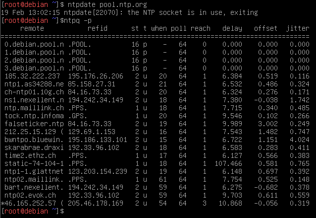 Die Abweichungen der aktuellen Systemzeit von den Zeiten der Server im NTP-Pool können mit ntpq abgefragt werden